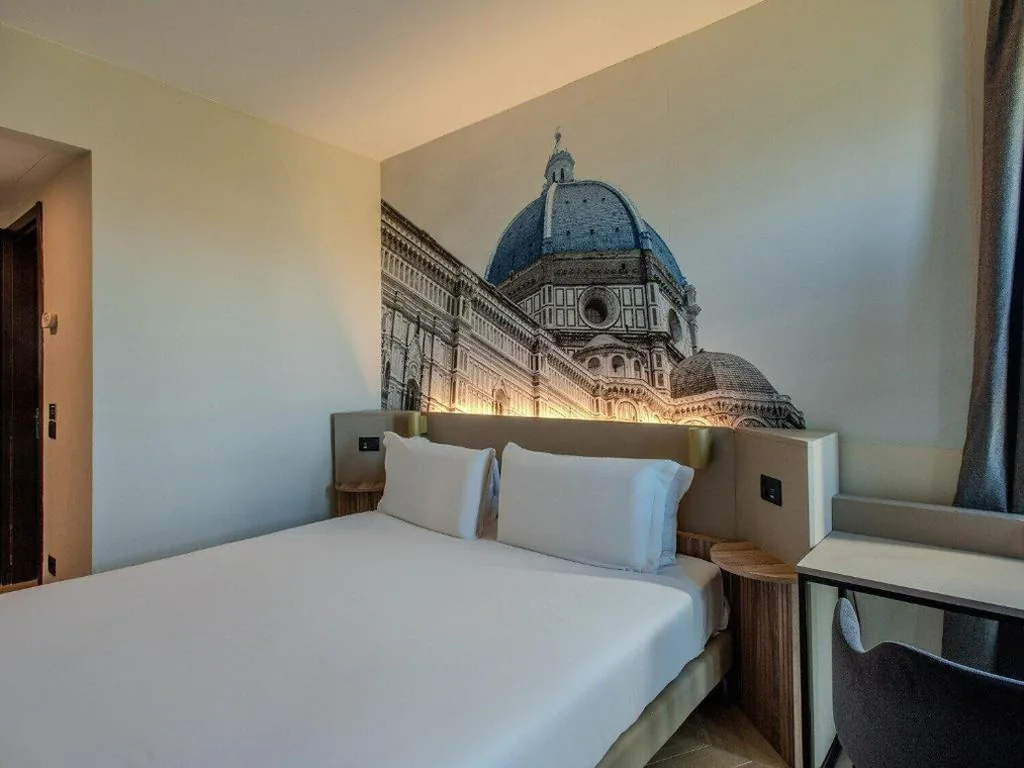 Camera Matrimoniale — B&B Hotel Firenze City Center