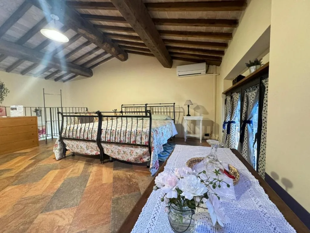 Camera Matrimoniale — B&B Il Fienile San Gimignano