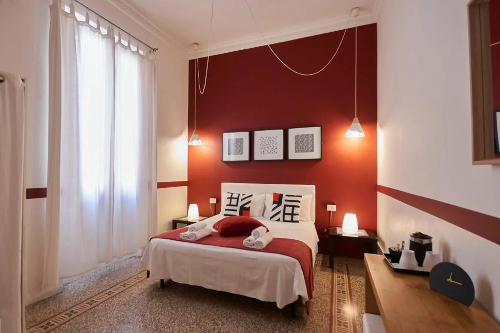 Camera Matrimoniale — B&B In Centro