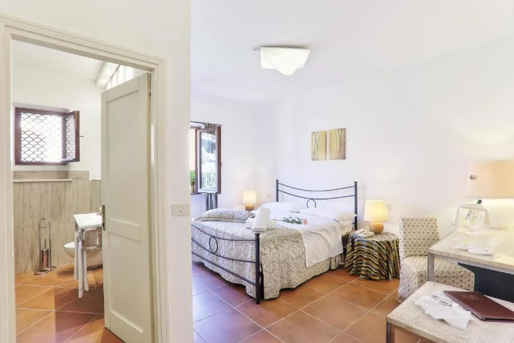 Basic Double Room — Essence Isola d’Elba – Le Picchiaie Resort
