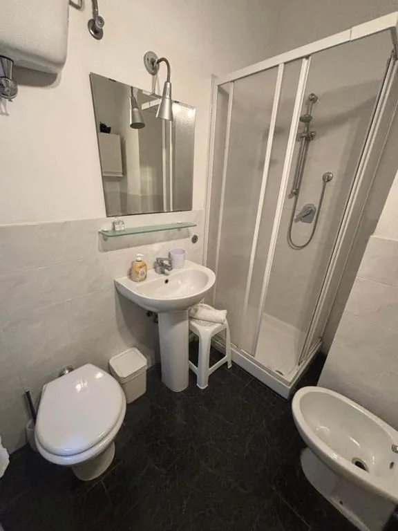 Budget Double Room — B&B Pantaneto – Palazzo Bulgarini