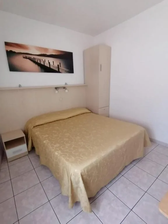 Double Room — Camere la torre