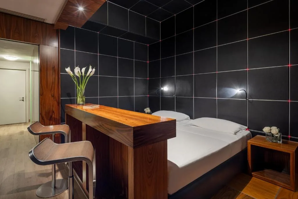Classic Double Room with Extra Bed — UNA Hotels Vittoria Firenze