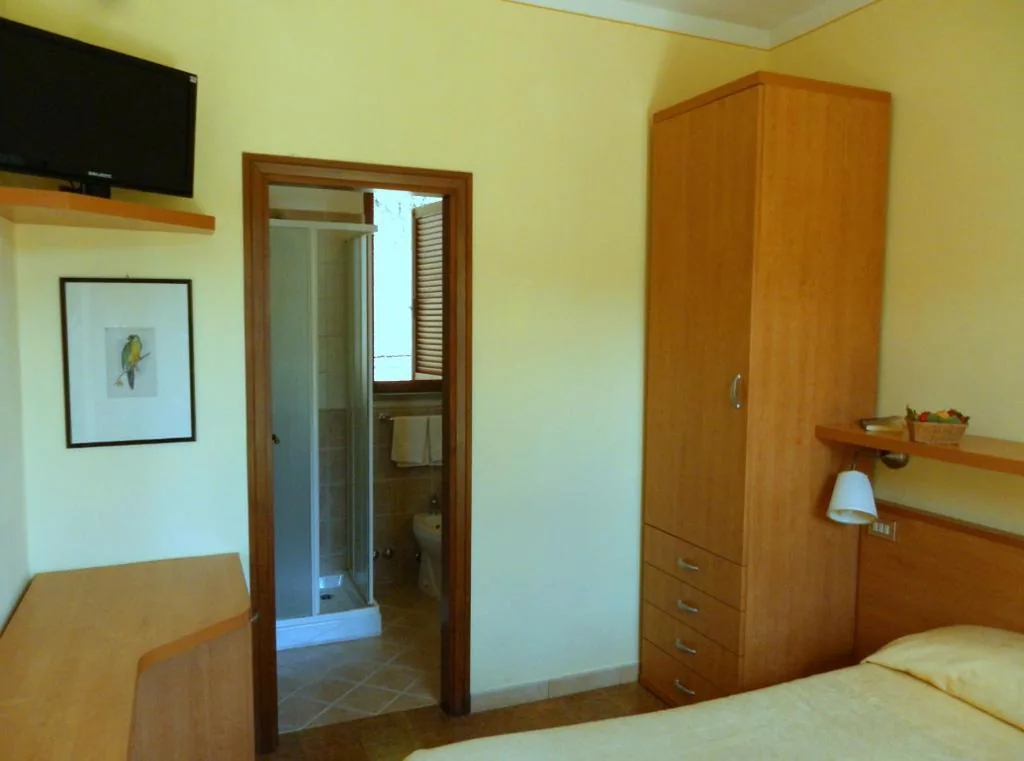 Classic Double Room — Hotel Il Caminetto