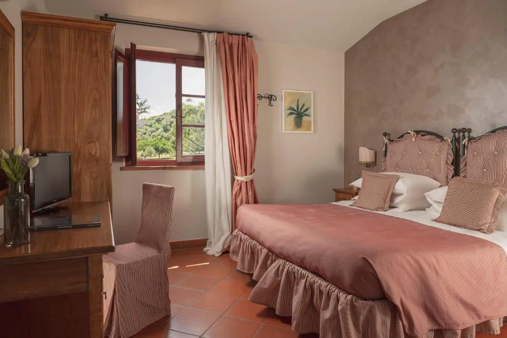 Camera Matrimoniale Classic — Hotel & Restaurant Casolare Le Terre Rosse