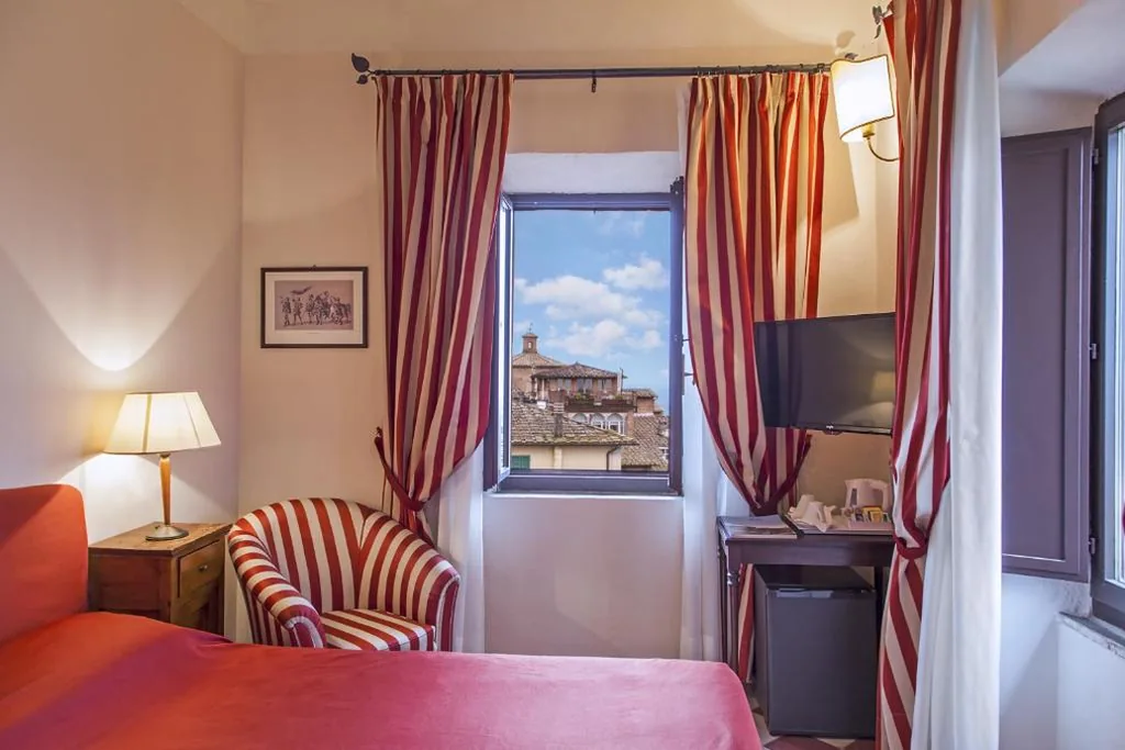 Classic Double Room — Il Chiostro Del Carmine