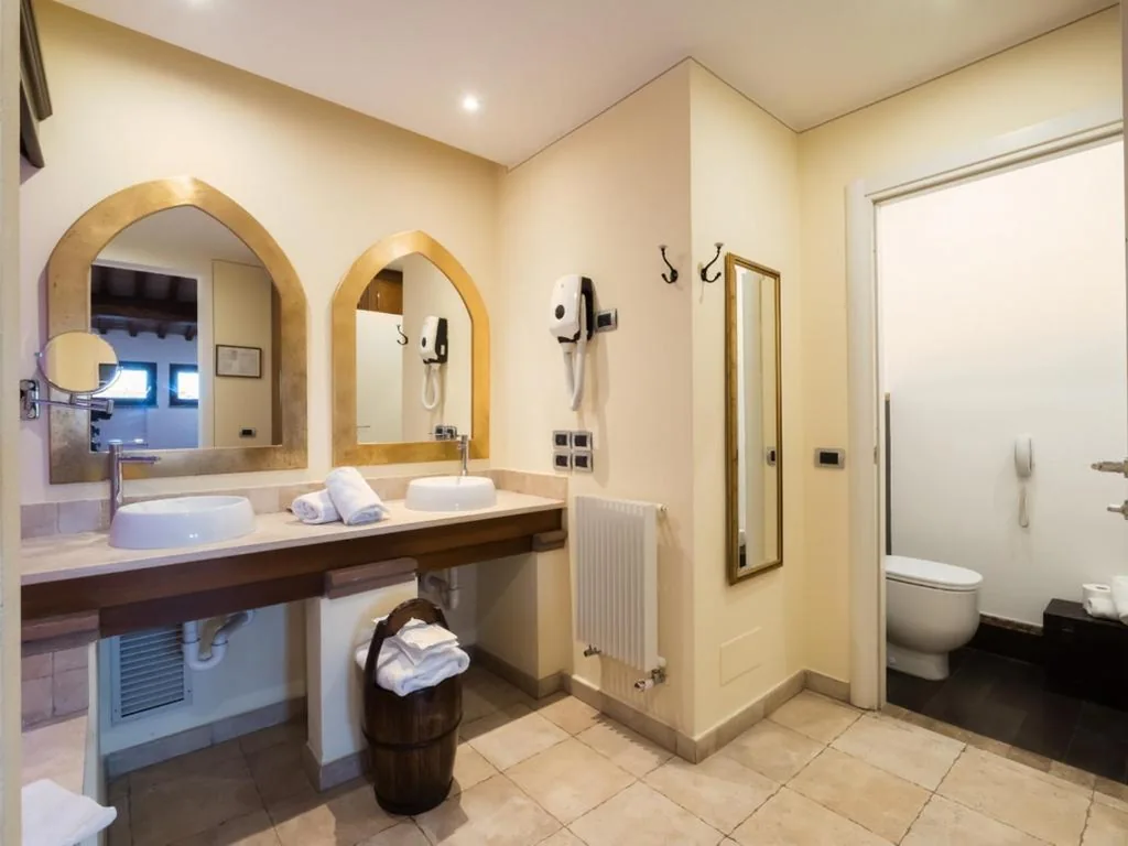 Classic Double Room for Single Use — Vogue Hotel Arezzo