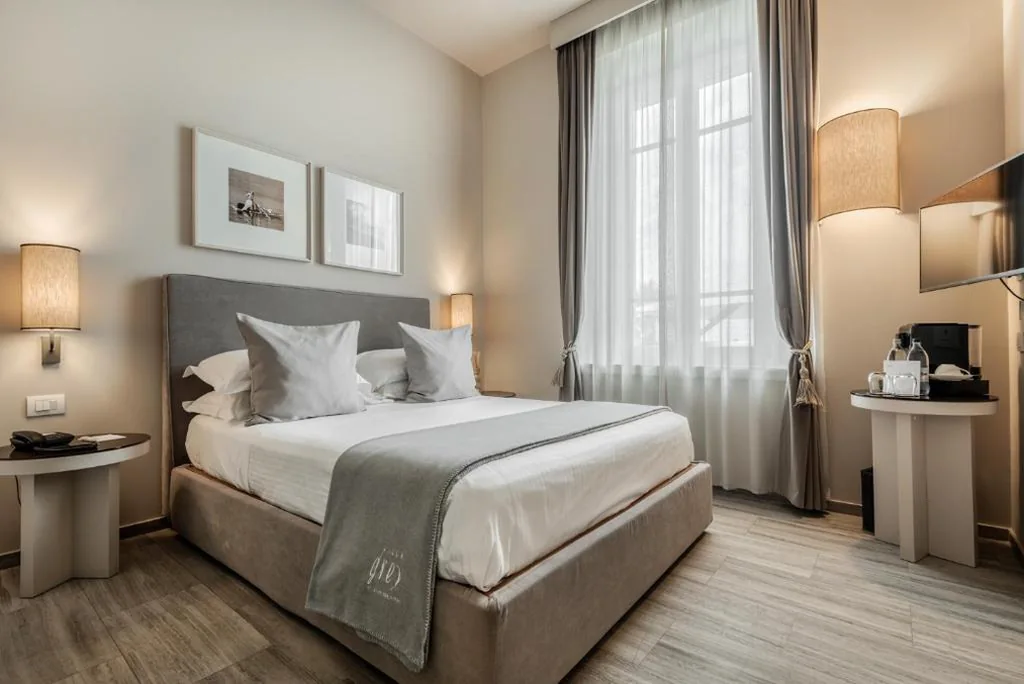 Classic Double Room — Villa Grey