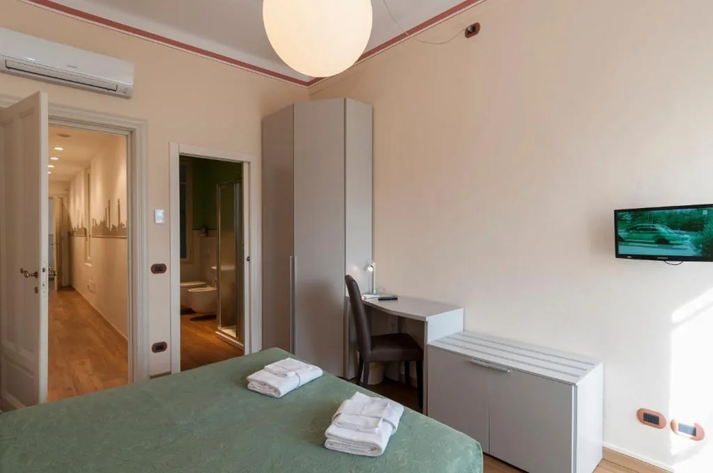 Comfort Double Room with Balcony and City View — Nonna Adriana