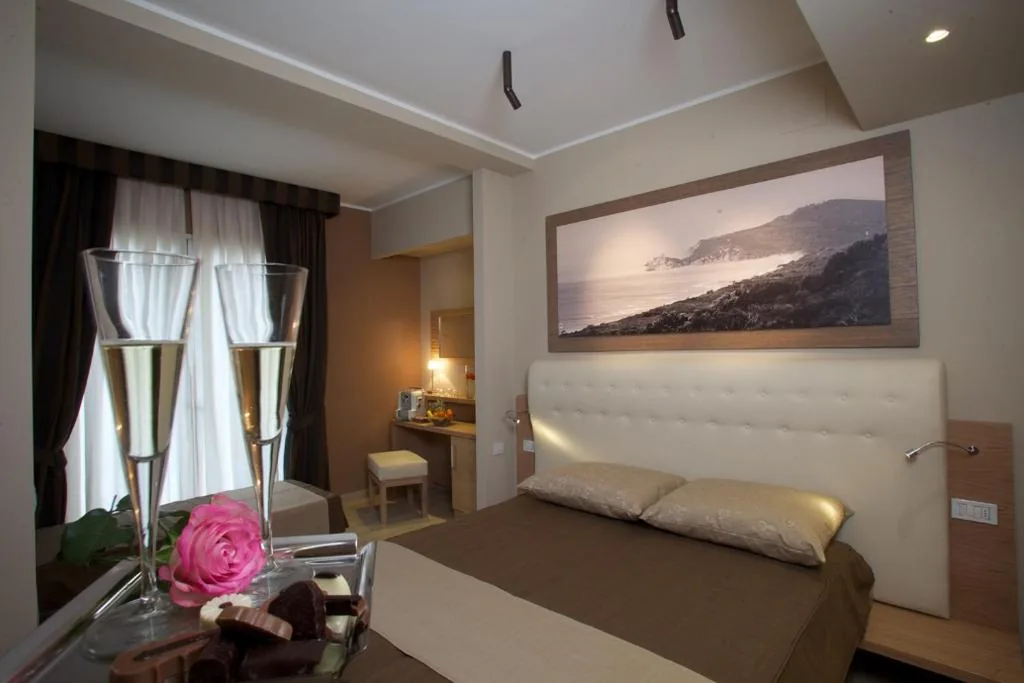 Camera Matrimoniale Comfort — Hotel C’era Una Volta