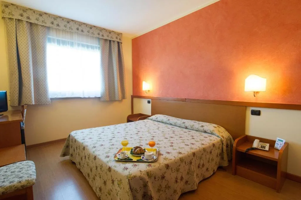 Comfort Double Room — Sangallo Park Hotel