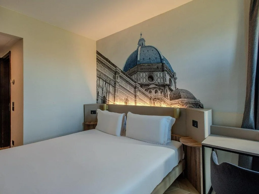Camera Matrimoniale con Accesso Disabili — B&B Hotel Firenze City Center