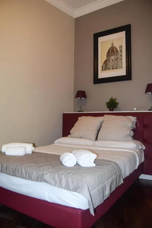 Double Room with Shared Bathroom — Soggiorno La Cupola Guesthouse