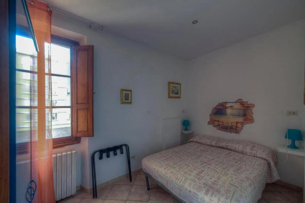 Double Room with Shared Bathroom — Sogni D’Oro Guest House