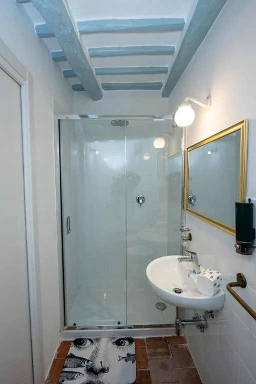 Camera Matrimoniale con Bagno Privato — Alla Riscossa