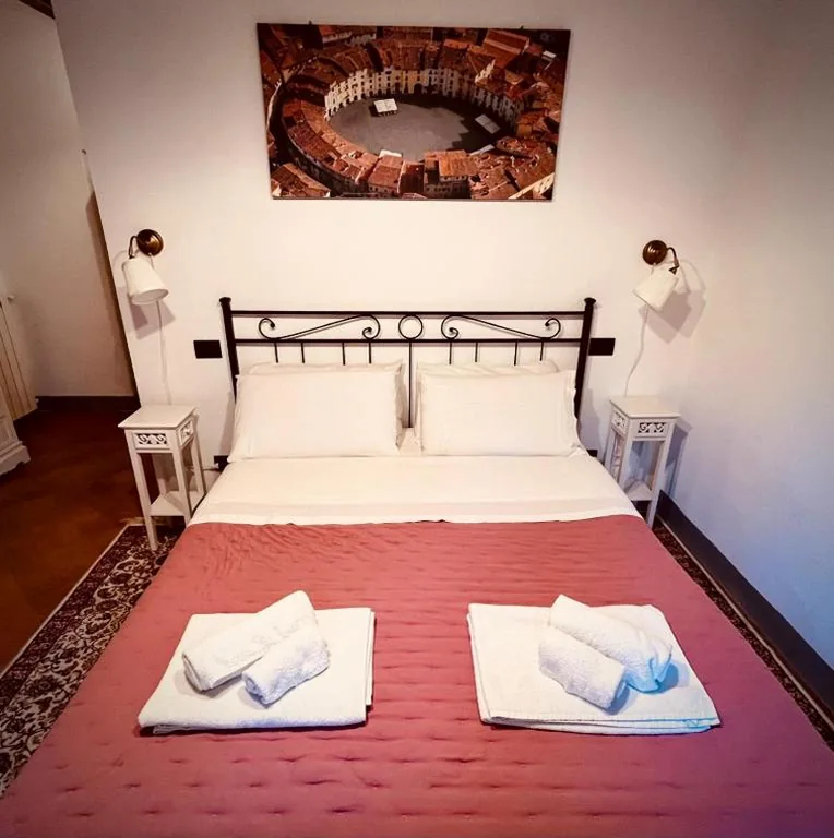 Double Room with Private Bathroom — B&B Giardino delle Camelie