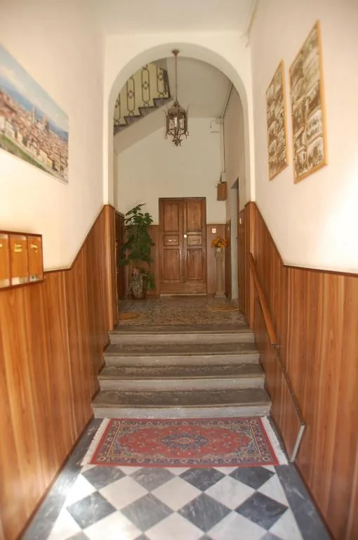 Double Room with Private Bathroom — B&B Porta San Frediano