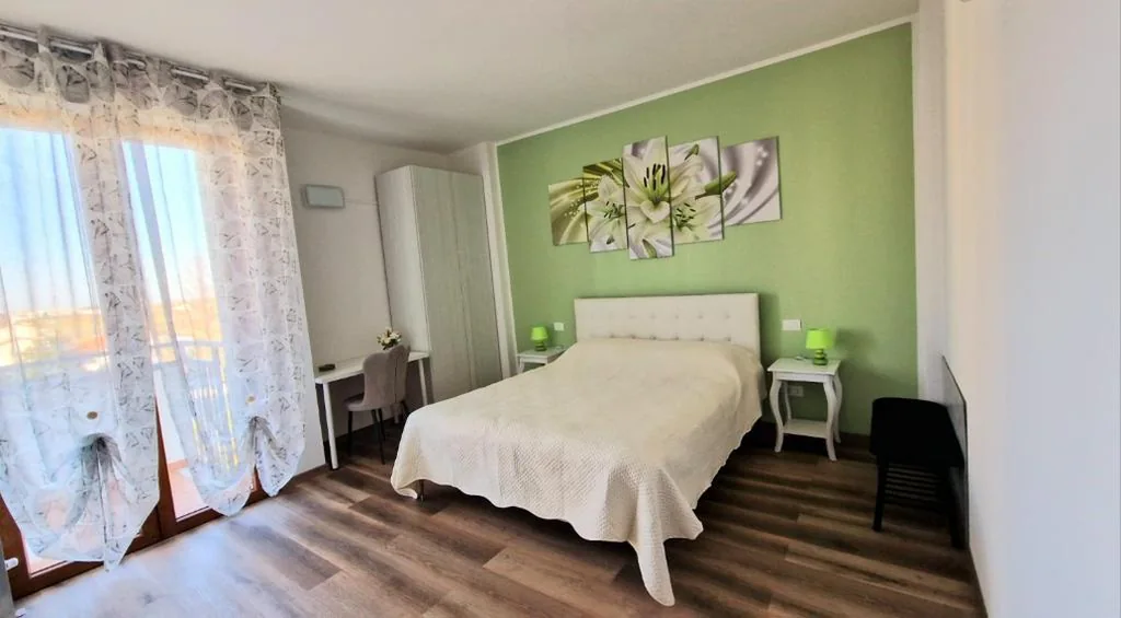 Camera Matrimoniale con Bagno Privato — Bed & Breakfast L’Incanto
