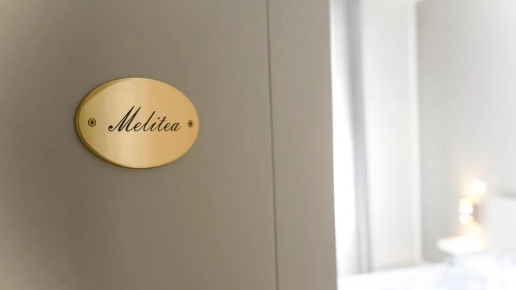 Camera Matrimoniale con Bagno Privato — butterfly b&b