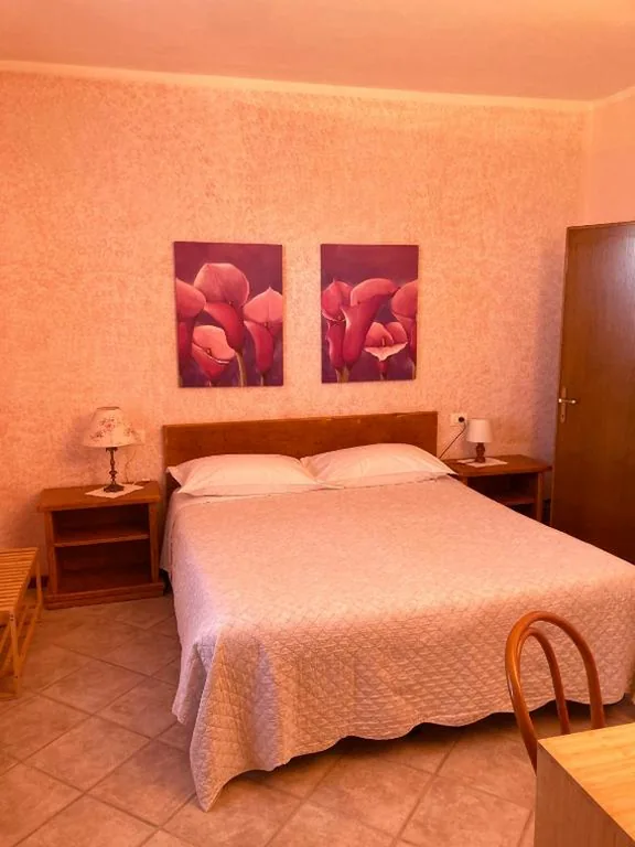 Camera Matrimoniale con Bagno Privato — Casa Milena
