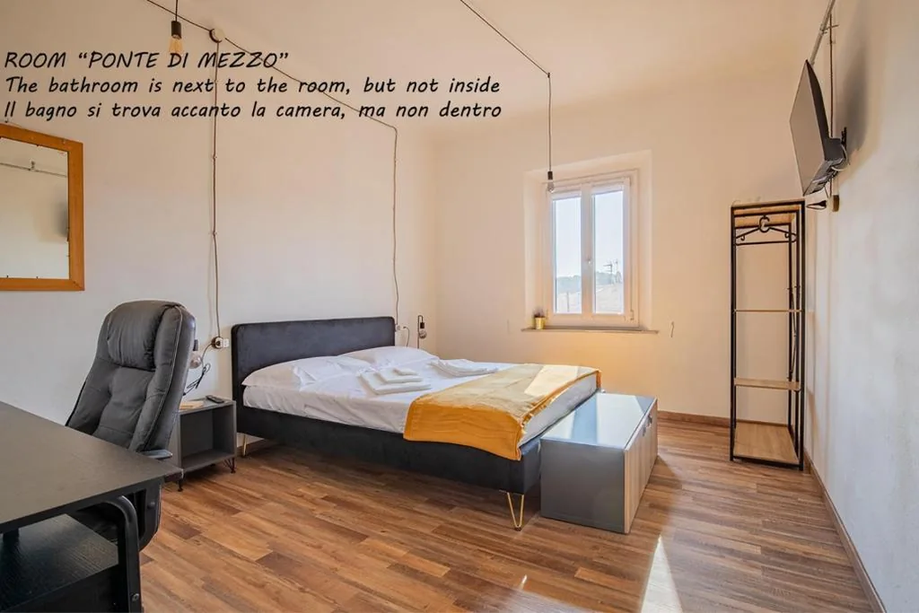 Camera Matrimoniale con Bagno Privato — Casa Vacanza Torre Pendente – grandi camere comfort