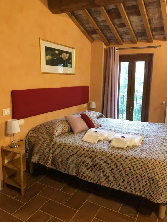 Camera Matrimoniale con Bagno Privato — Dolce Vita in Tuscany B&B