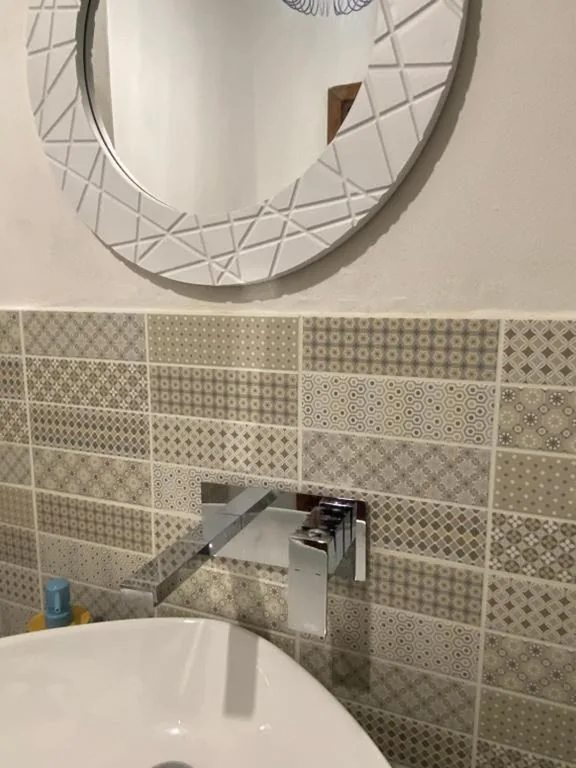 Camera Matrimoniale con Bagno Privato Esterno — Il B&B dei viaggiatori