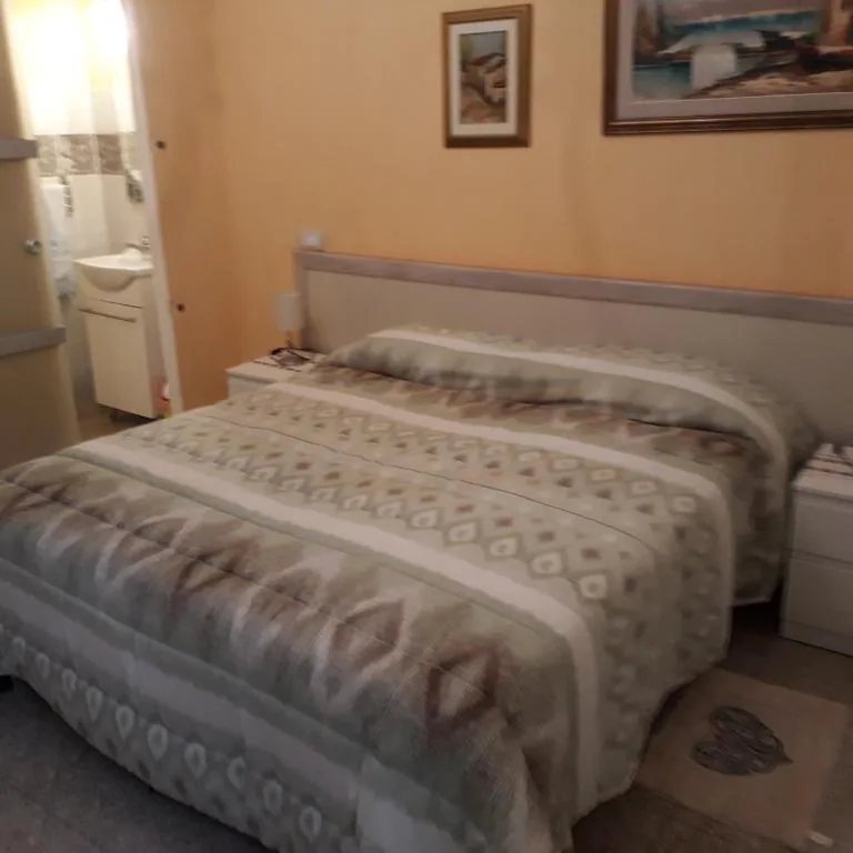 Double Room with Private Bathroom — Grandpa Mau