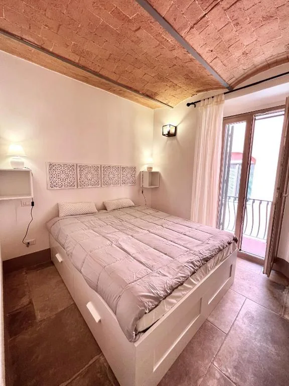 Double Room with Private Bathroom — Guest house Le due lagune