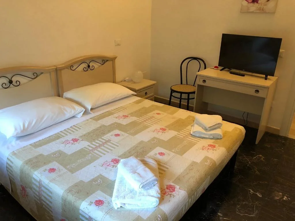 Double Room with Private Bathroom — Home Sweet Home B&B