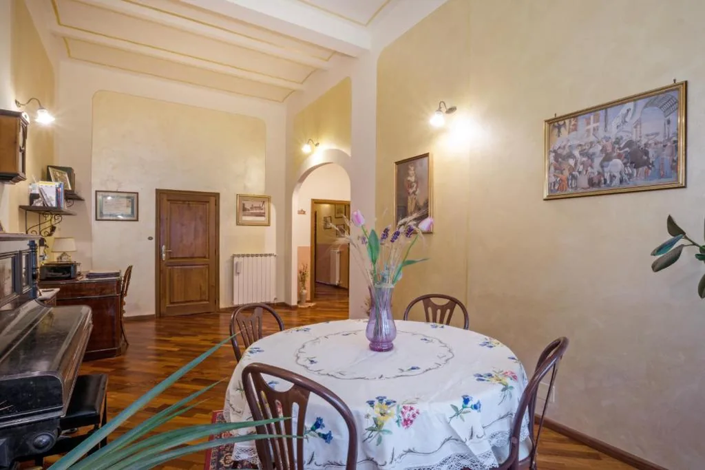 Double Room with Private Bathroom — Il Giglio d’Oro