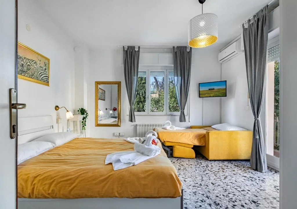 Double Room with Private Bathroom — Il Merlo