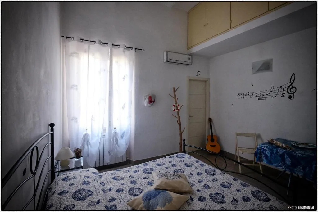 Double Room with Private Bathroom — La Casa sul Molo