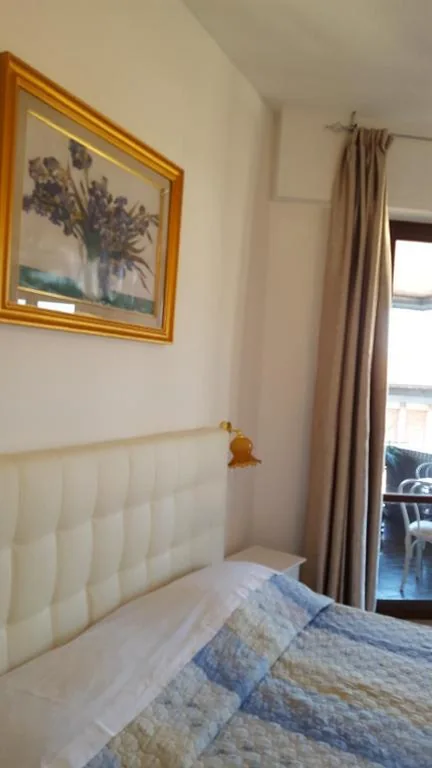 Double Room with Private Bathroom — Nancy House