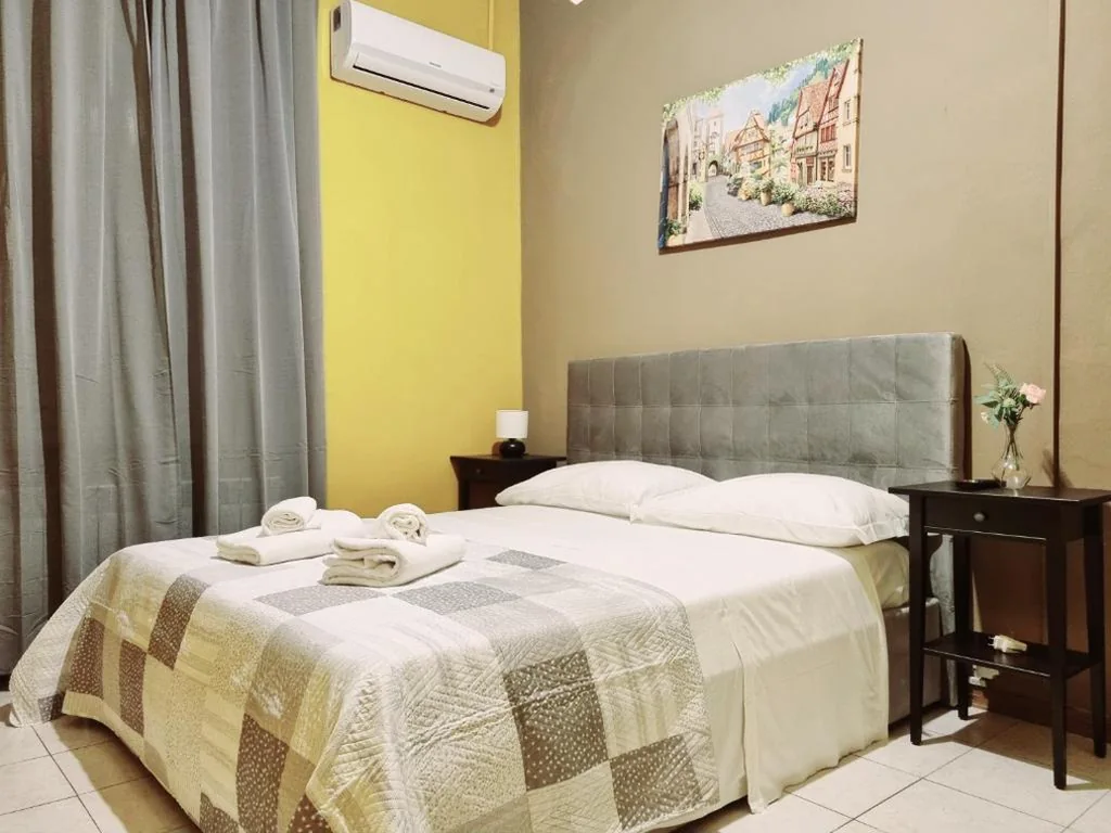 Camera Matrimoniale con Bagno Privato — Rose Guest House