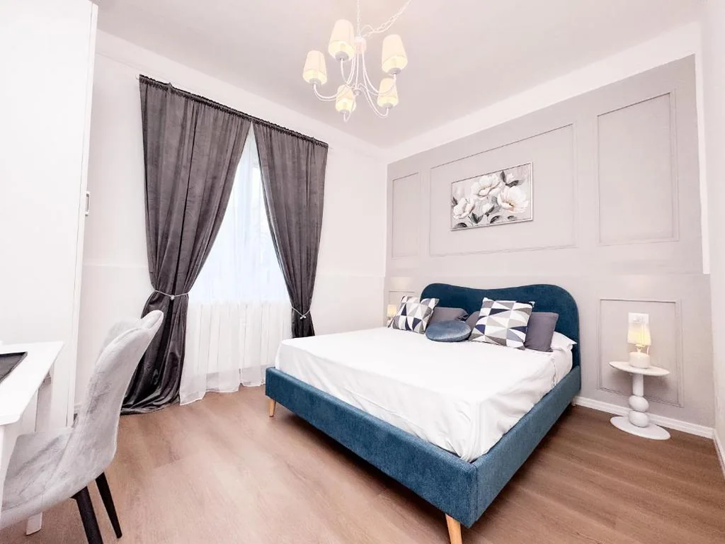 Double Room with Private Bathroom — Sister’s House
