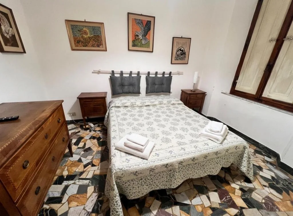 Camera Matrimoniale con Bagno Privato — Vicolo Dell’Oro