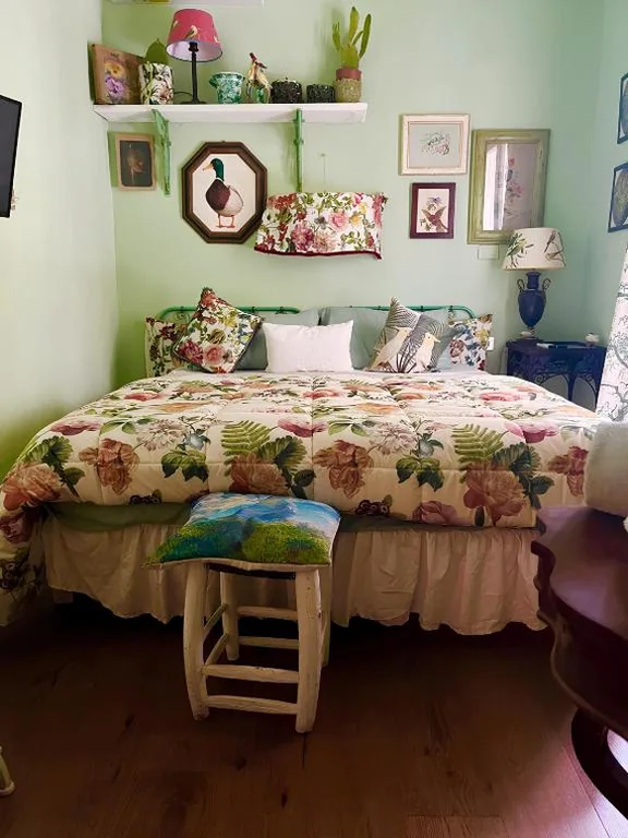 Camera Matrimoniale con Balcone — B&B Alla Corte dei Medici