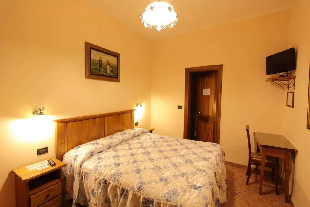 Camera Matrimoniale con Balcone — Hotel Margaret