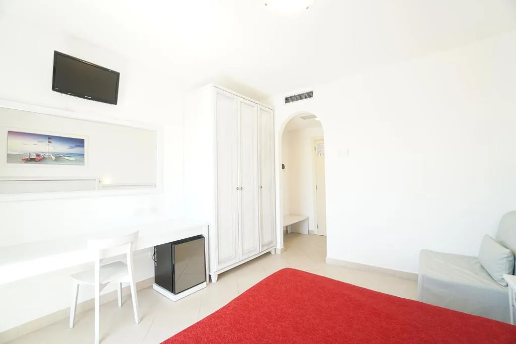 Camera Matrimoniale con Balcone — HOTEL PIGALLE