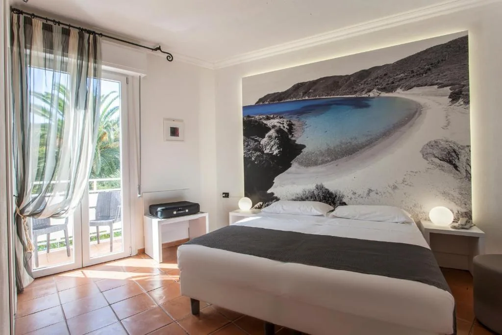Camera Matrimoniale Con Balcone — Hotel Resort Barracuda