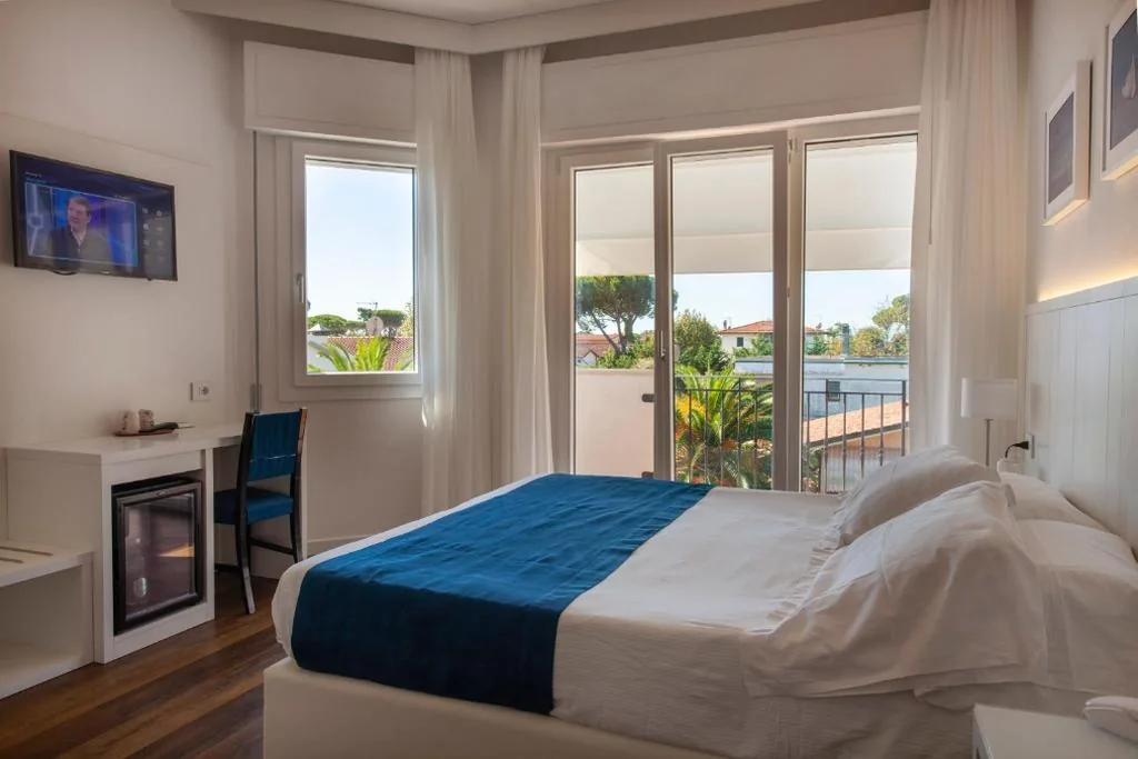 Double Room with Balcony — Hotel Tarabella
