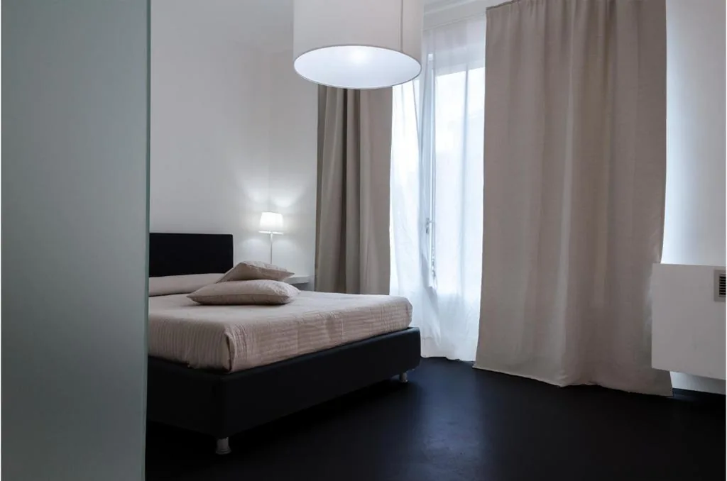 Double Room with Balcony — Hotel Vittoria – LuceHotels