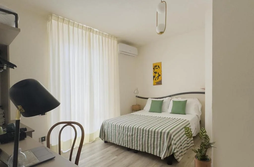 Camera Matrimoniale con Balcone — MIIO HOTEL