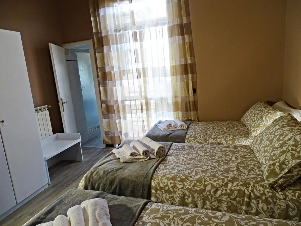 Double Room with Extra Bed — Affittacamere L’Arancio