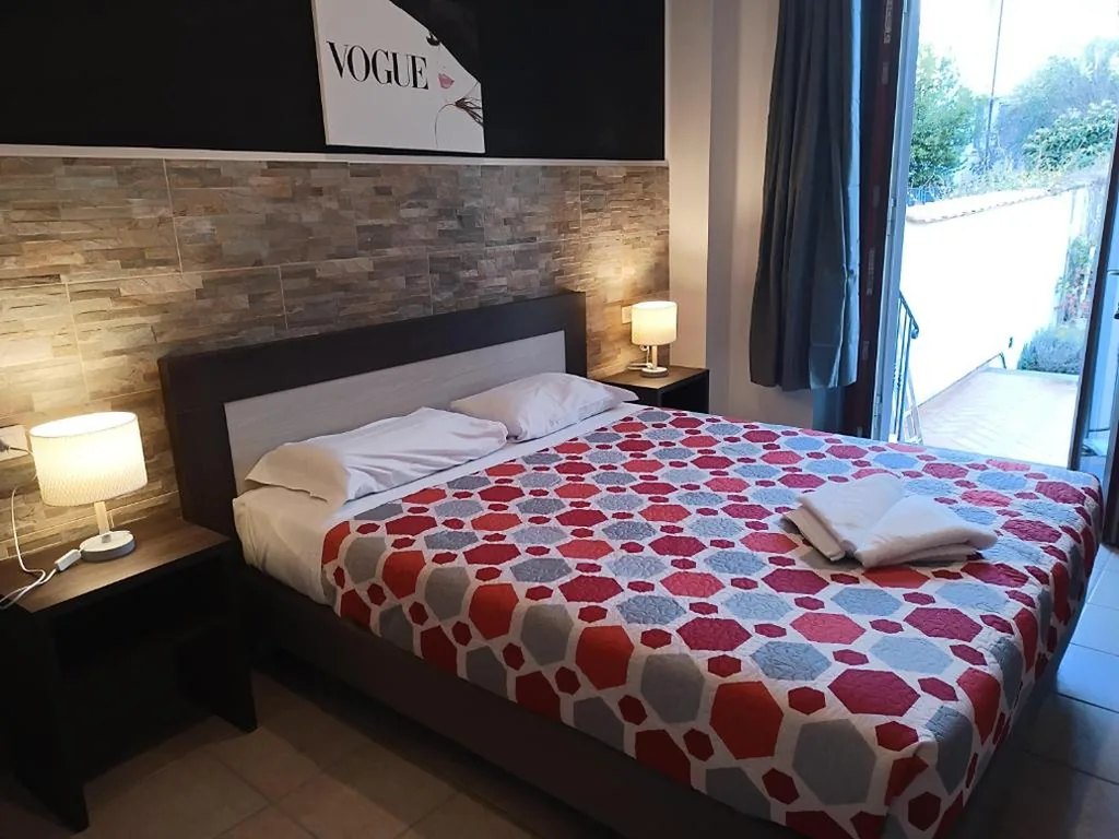 Double Room with Patio — Villa Gelsomino Garden