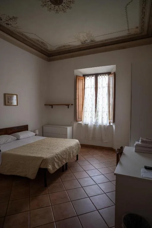 Double Room with Shared Toilet — Casa di Alfredo Affittacamere