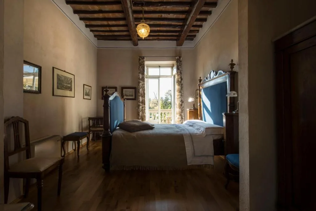 Camera Matrimoniale con Terrazza — Al Porto Di Lucca B&B