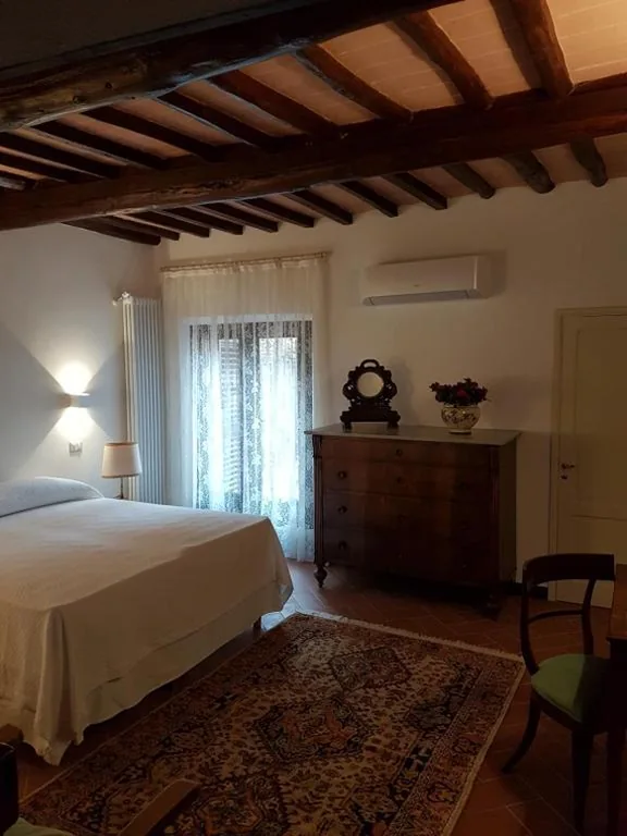 Camera Matrimoniale con Terrazza — La Casa dei Vezzi