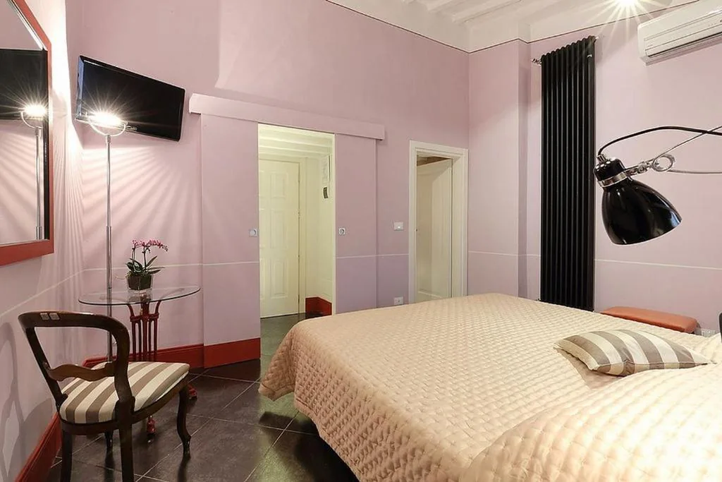 Double Room with Terrace — Uffizi Harmony